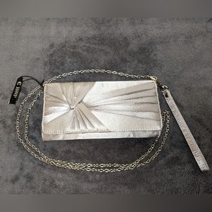 RSVP Silver Iridescent Snap Trifold Clutch Wallet NWT